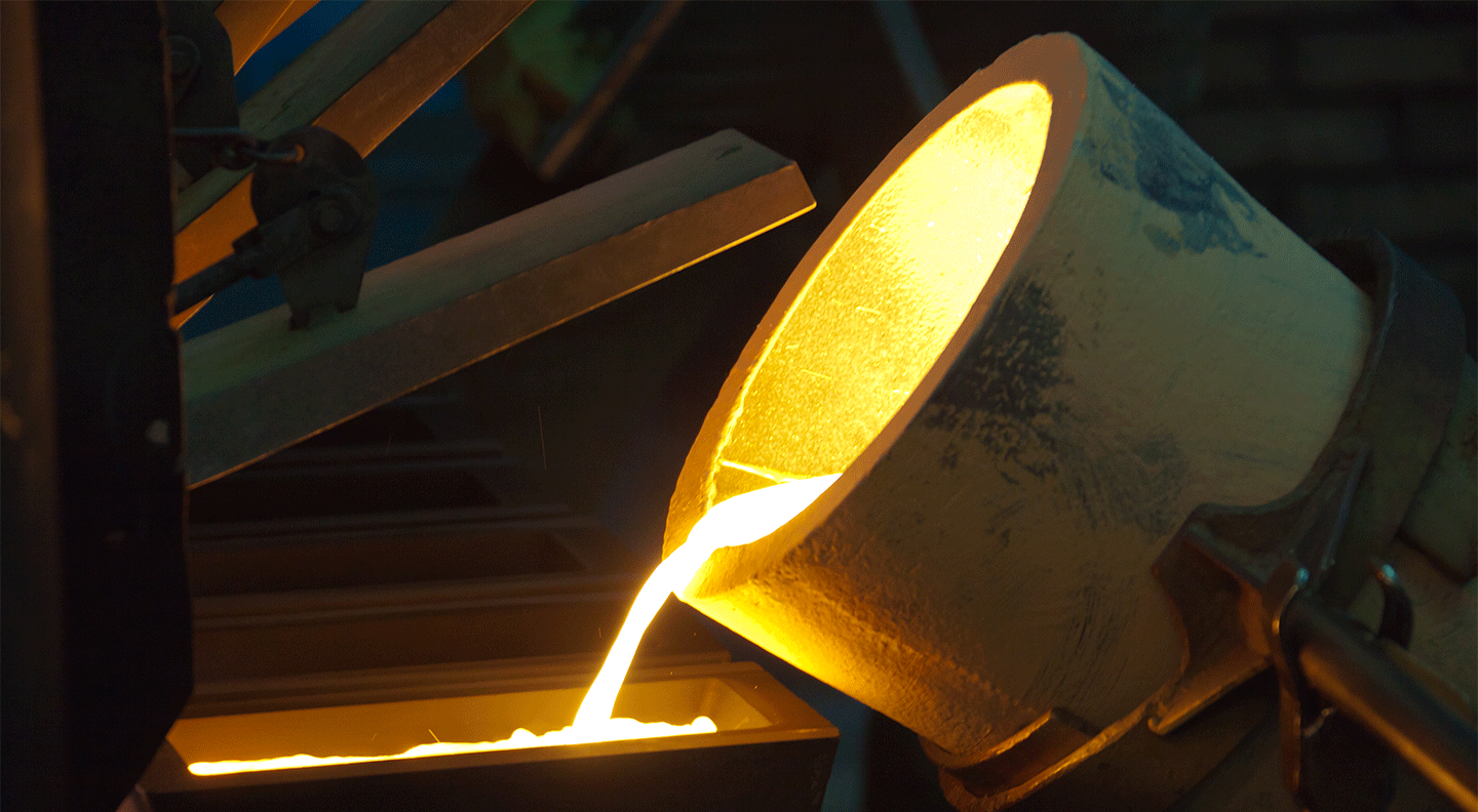 Molten-Gold-being-poured-into-Ingot-moulds
