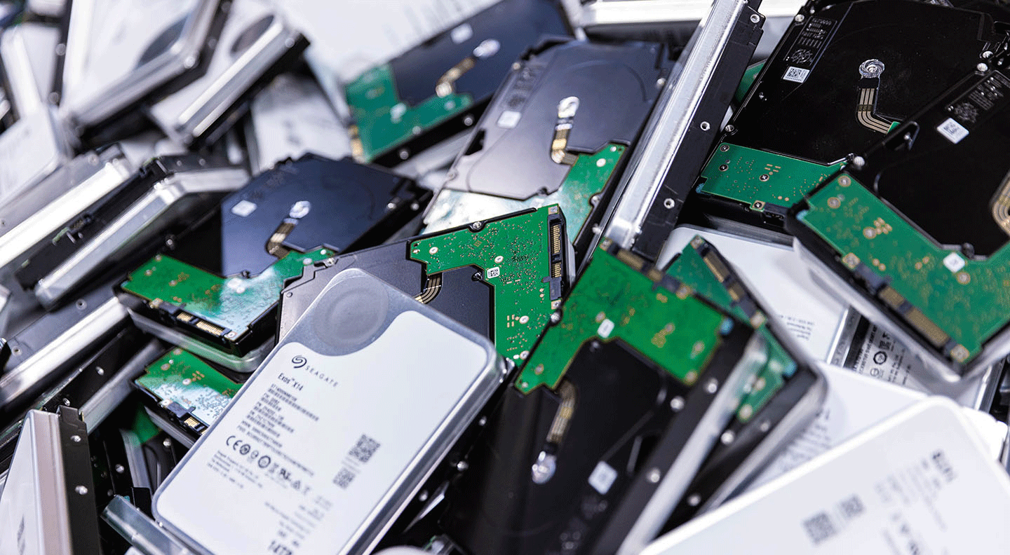 close up view of SSDs