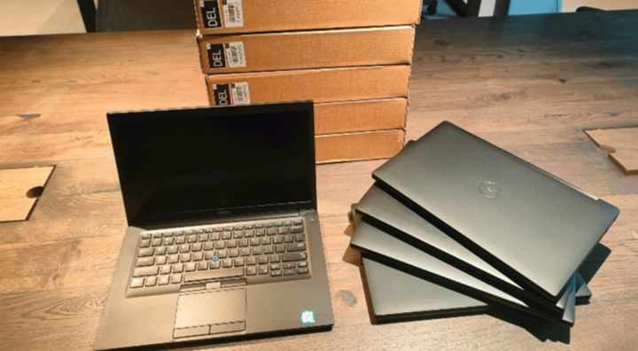 Dell-laptops-donated-to-children-with-refugee-experiences-in-Poland